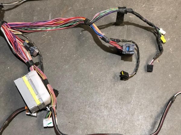 2005 Dodge Ram 3500 Cummins Dash Wiring Harness Oem 5.9L Ho 6Sp 4X2 Oem — photo 5