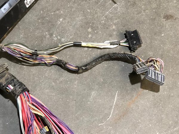 2005 Dodge Ram 3500 Cummins Dash Wiring Harness Oem 5.9L Ho 6Sp 4X2 Oem — photo 6