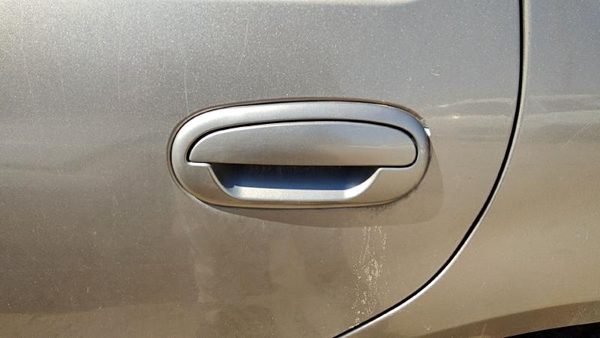 97-02 Expedition Driver Left Rear Outside Door Handle Oem Back Arizona Beige Aq — photo 1