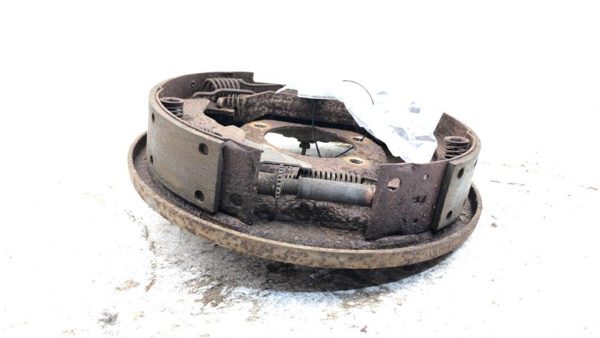 1991-1996 Chevy Caprice Passenger Right Rear Brake Backing Plate Assembly Oem — photo 14