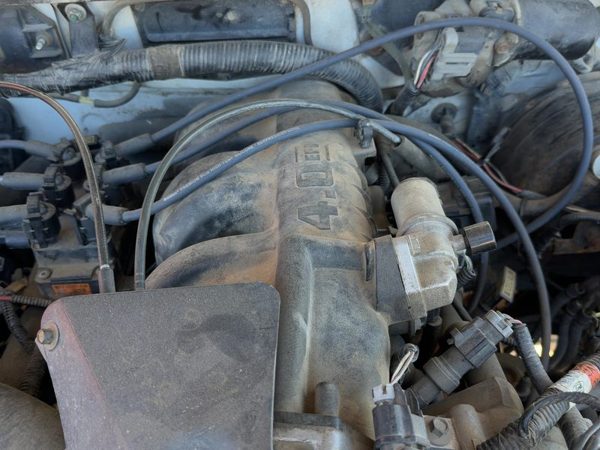 1995-2000 Ford Ranger Upper Intake Manifold Oem 4.0L F57Z9424B — photo 1