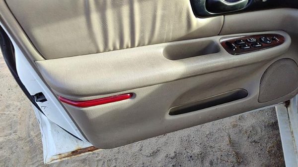 99-00 Buick Regal Driver Left Front Door Trim Panel With Master Switch Taupe 523 — photo 8