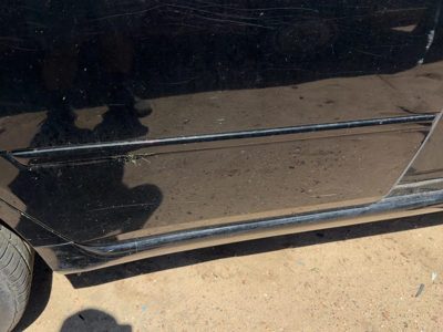 06-07 M35X Passenger Right Rear Moulding From Door Oem Back Black Obsidian Kh3