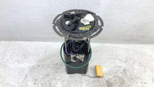 2006-2008 Buick Lucerne Complete Fuel Pump With Sending Unit Gas Level Oem 4.6L — photo 1