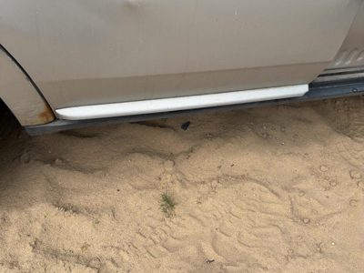 05-07 Fivehundred Passenger Right Rear Moulding From Door Back Trim Strip Silver