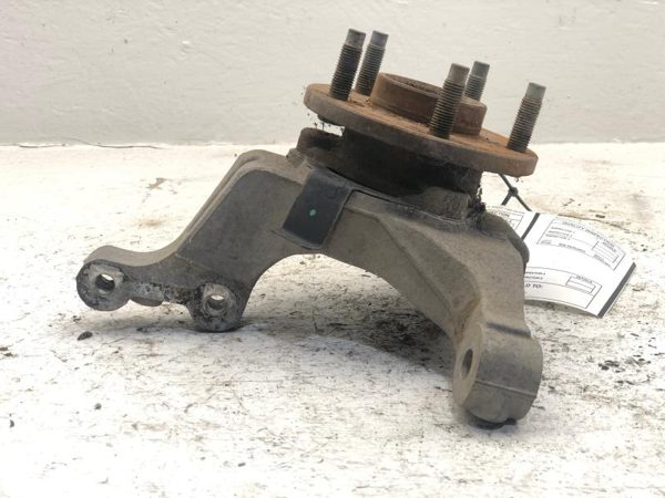 2007 Chevy Hhr Spindle Knuckle Front RH Passenger Right Steering With Wheel Hub — photo 3