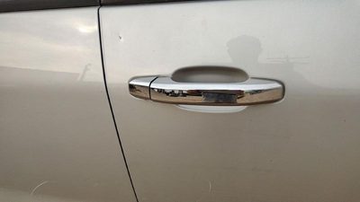 2015 Chevy Silverado 1500 Outside Door Handle RH Gan Silver