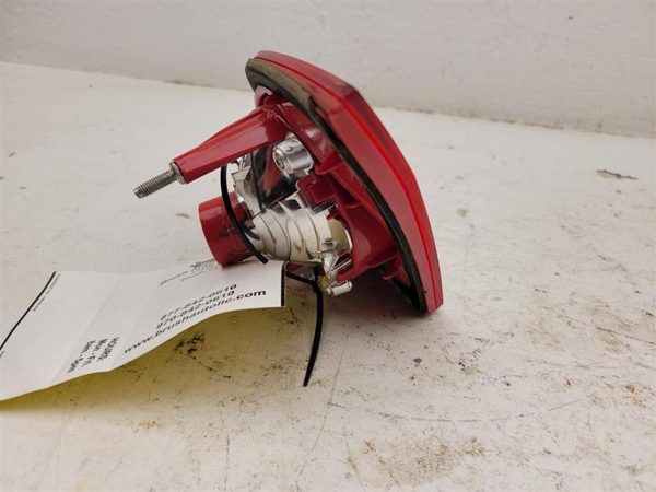 2006-2010 Vw Passat Driver Left Tail Light Sedan Lid Mounted Brake Lamp Oem — photo 4