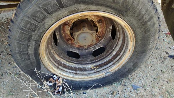 2002-2006 Sprinter Van 3500 15" X 5.50'' -- 6.25'' Pilot Hole Factory Dually Rim — photo 3