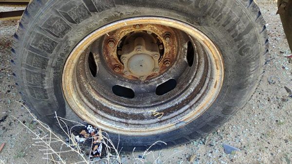 2002-2006 Sprinter Van 3500 15" X 5.50'' -- 6.25'' Pilot Hole Factory Dually Rim — photo 4