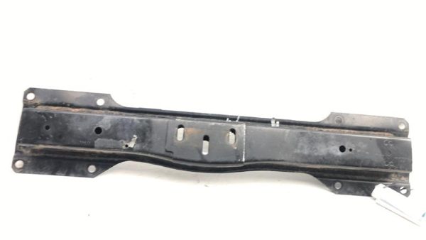 2004 Buick Rainier Transmission Crossmember Brace Bracket Oem 5.3L At 4X4 — photo 5