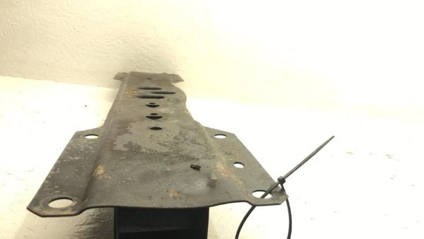 2004 Buick Rainier Transmission Crossmember Brace Bracket Oem 5.3L At 4X4 — photo 7