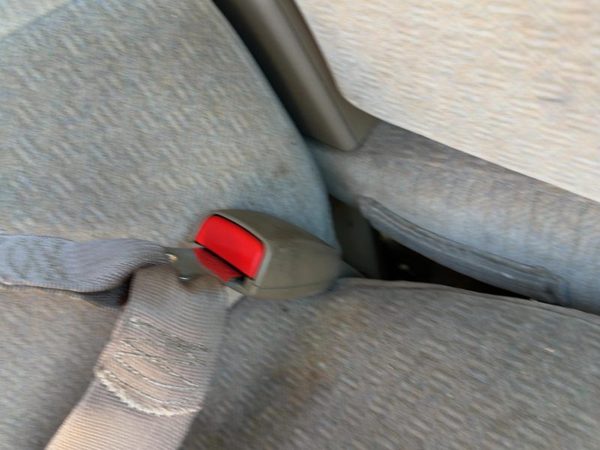 00-01 Lesabre Passenger Front Seat Belt Buckle Receiver Bucket-Bench Taupe 56B — photo 4