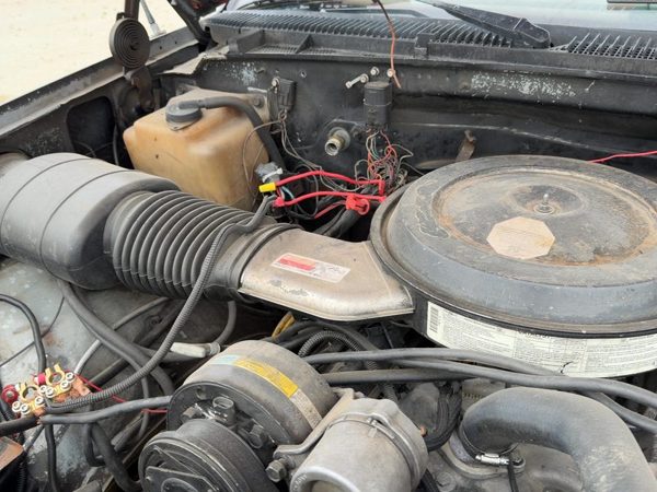 92-95 Silverado 1500 Complete Air Cleaner Filter Box Housing With Tube 5.7L — photo 5