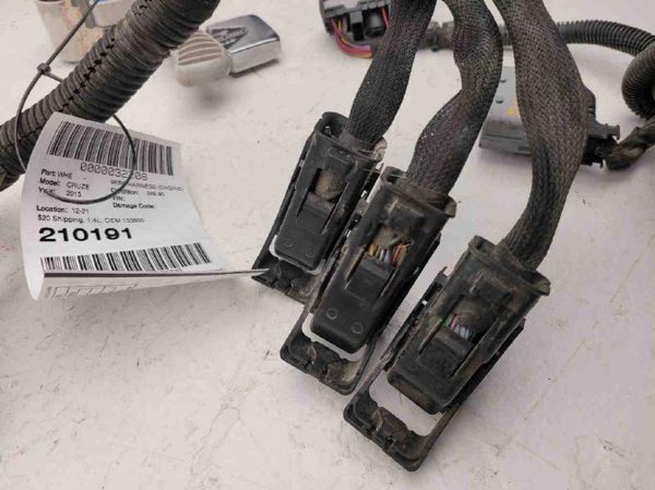 2013 Chevy Cruze Wiring Harness For Engine Oem 1.4L 13380004 — photo 7