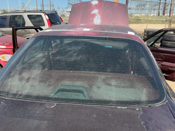 1993-1999 Olds Eighty Eight Back Glass Rear Window Oem 25613980 — photo 3