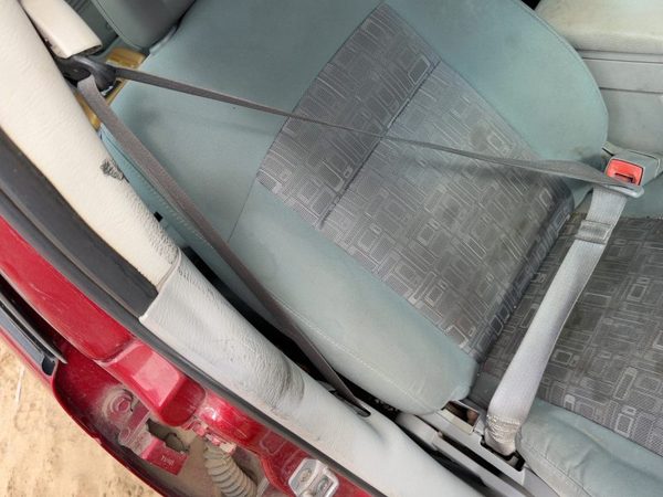 06-10 Pt Cruiser Passenger Right Front Seat Belt Retractor Shoulder Gray D7Dv — photo 2