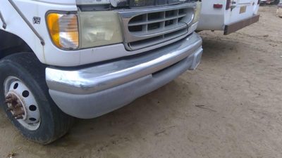2002 Ford E-350 Super Duty Front Bumper Assy. Van E450 White Yz