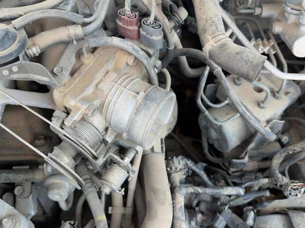1995-1999 Nissan Maxima Throttle Body Valve Oem With Sensors 3.0L 1611840U11 — photo 3