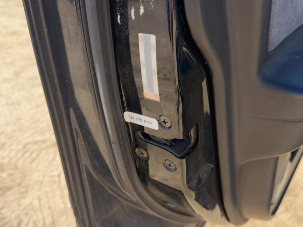 96 Nissan Maxima Driver Left Front Door Latch With Rods/Cables Oem 4-Door Sedan — photo 1