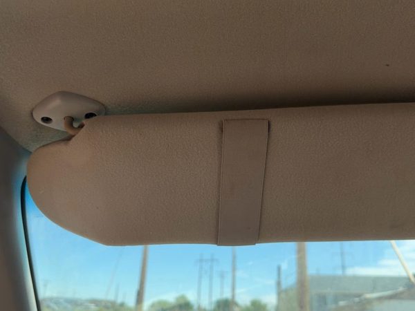 1997-2003 Ford F150 Driver Left Sun Visor OEM Light Graphite F2 — photo 6
