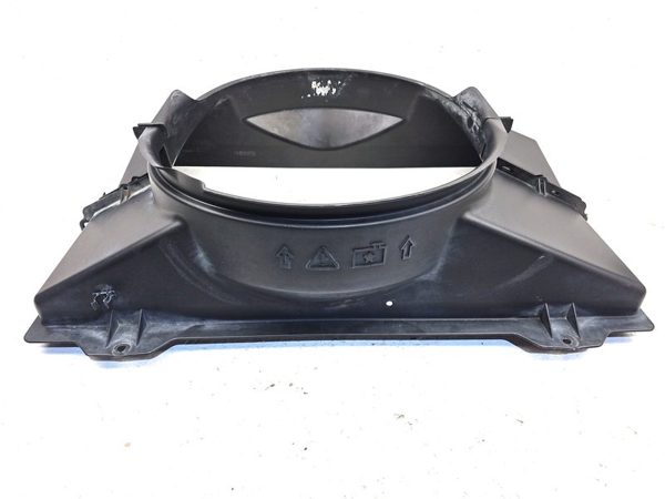 2001-2007 Sierra 1500 Hd Radiator Cooling Fan Shroud Oem Plastic Housing 6.0L — photo 15