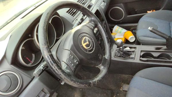 2005 Mazda 3 Steering Wheel OEM BP5 Black BS3G664M0 — photo 4