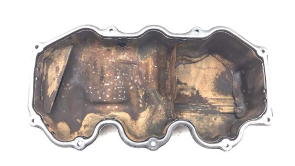 2000-2004 Nissan Xterra Driver Left Valve Cover With Bolts Oem 3.3L 132654S100 — photo 9