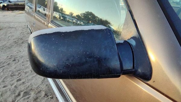 1992-1999 Chevy Suburban Passenger Right Side Mirror Door Mounted Oem 15764758 — photo 4