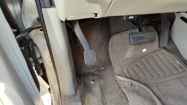 2001-2007 Dodge Caravan Parking Brake Pedal Assembly Oem Complete Emergency Unit — photo 1