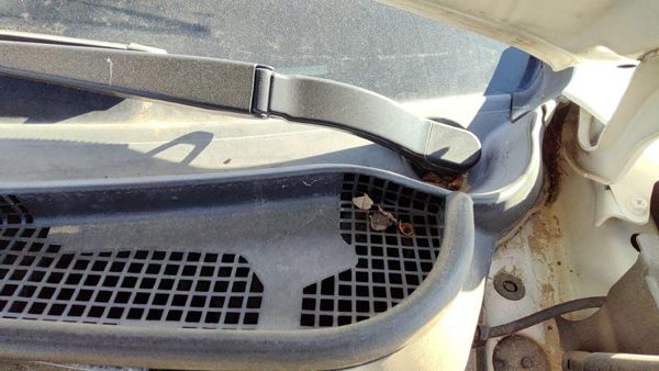 2010-2014 Subaru Legacy Outback Driver Left Windshield Wiper Arm Oem Blade Lever — photo 3