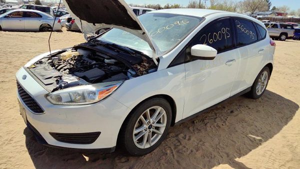 2018 Ford Focus — vehicle photo 3