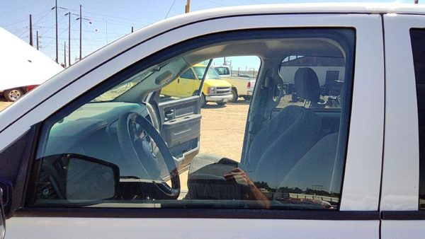 2009-2023 Dodge Ram 1500 Driver Left Front Side Window Door Glass Oem Crew Cab — photo 2