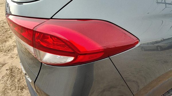 16-18 Hyundai Tucson Passenger Right Tail Light Brake Lamp Rear Outer Quarter — photo 5