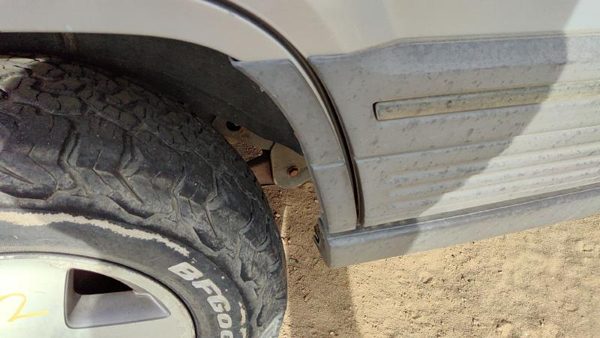 1993-1995 Jeep Grand Cherokee Passenger Right Rear Moulding On Quarter Panel Oem — photo 3