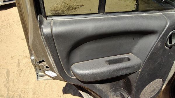 02-04 Jeep Liberty Driver Left Rear Door Trim Panel With Switches Back Gray Dv — photo 2