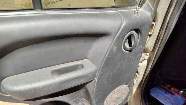 02-04 Jeep Liberty Driver Left Rear Door Trim Panel With Switches Back Gray Dv — photo 4