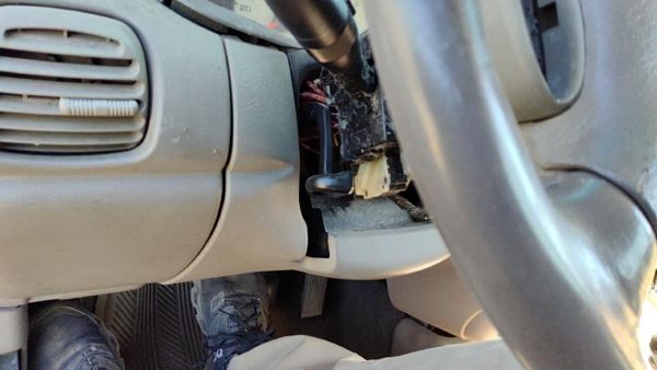 00-05 Dodge Neon Lower Dash Under Column Knee Bolster Trim Panel Oem Gray B7L5 — photo 4