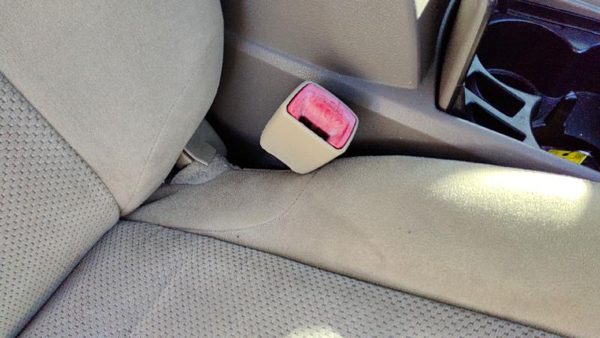 2007-2010 Nissan Altima Passenger Right Front Seat Belt Buckle Receiver Blond C — photo 2