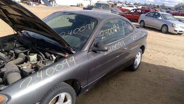 2003 Ford Escort — vehicle photo 9
