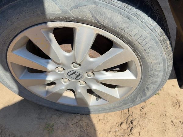 2005-2006 Honda Crv 16" Aluminum Wheel Oem Factory 7 Spoke Rim #3 16X6-1/2 — photo 2