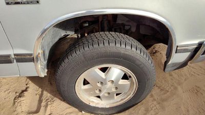 82-94 Chevy S10 Pickup Passenger Right Front Wheel Flare Moulding Oem Fender