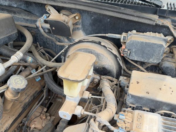 97-99 Silverado 1500 Power Brake Booster With Master Cylinder Pair Set Oem 5.7L — photo 3