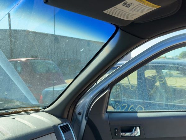 08 Mariner Passenger Right A Pillar Trim Windshield Post Panel Oem Graystone 89 — photo 3