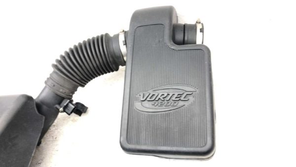 05-07 Envoy Complete Air Intake Cleaner Filter Box Housing With Tube Oem 4.2L — photo 5