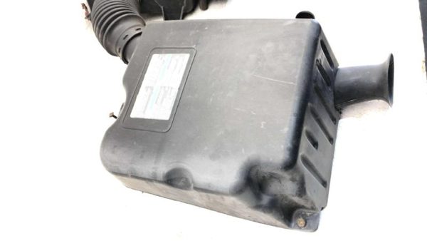 05-07 Envoy Complete Air Intake Cleaner Filter Box Housing With Tube Oem 4.2L — photo 7