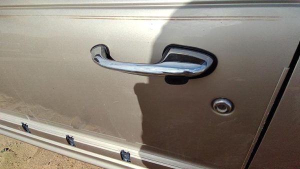 1991-1996 Buick Park Ave Ultra Driver Left Front Outside Door Handle Oem — photo 4