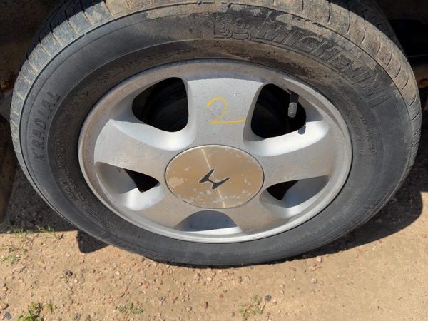 1988-1989 Honda Accord Lx 14" Aluminum Wheel Oem Factory 5 Spoke Rim #2 14X5-1/2 — photo 3