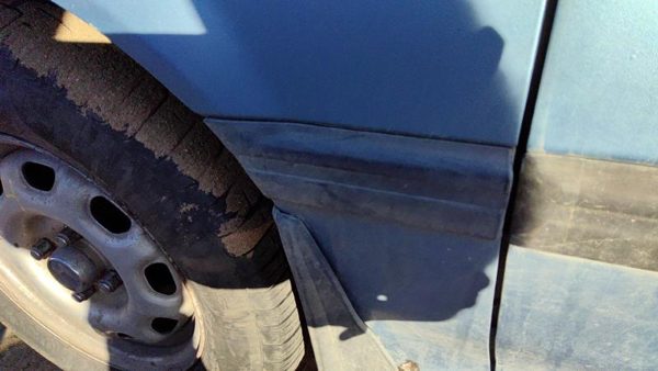 1988-1989 Honda Civic Driver Left Moulding From Fender Oem Trim Strip — photo 3