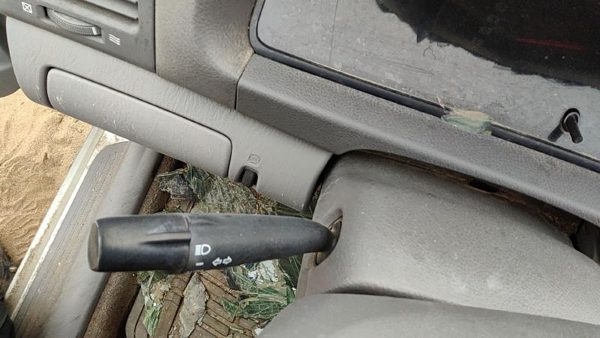 05-06 Camry Turn Signal Switch Windshield Wiper Column Control Lever Assembly — photo 2